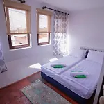 Jamakovic - Free Garage Parking