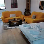 Jamakovic - Free Garage Parking Apartman *